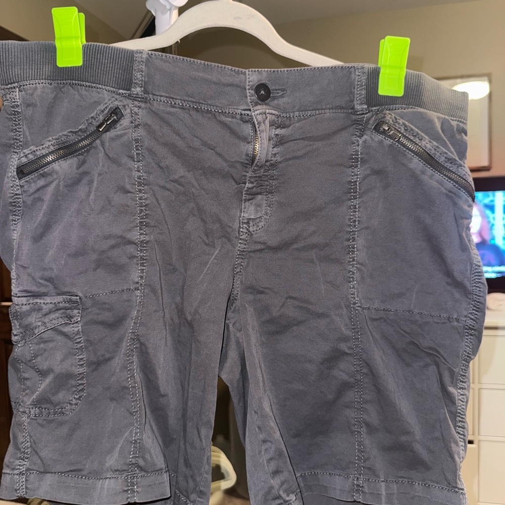 Sonoma‎ Gray Women's Cargo Shorts